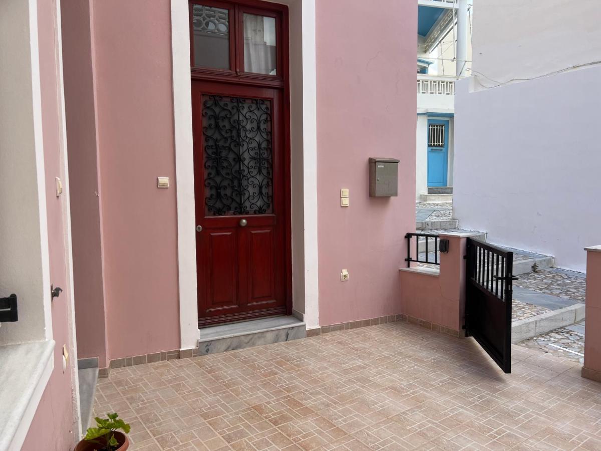 Ermoupoli, Syros City Apartments Экстерьер фото
