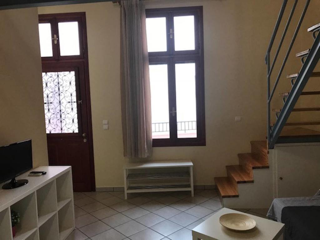 Ermoupoli, Syros City Apartments Экстерьер фото