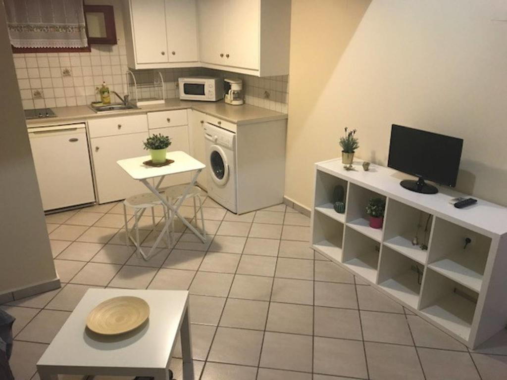 Ermoupoli, Syros City Apartments Экстерьер фото