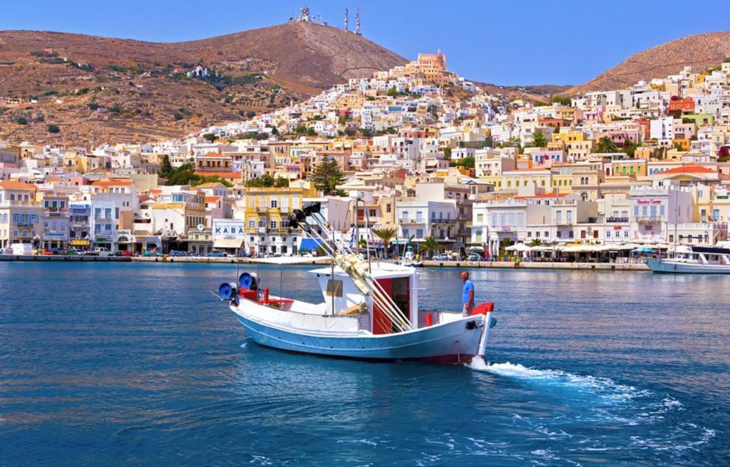 Ermoupoli, Syros City Apartments Экстерьер фото
